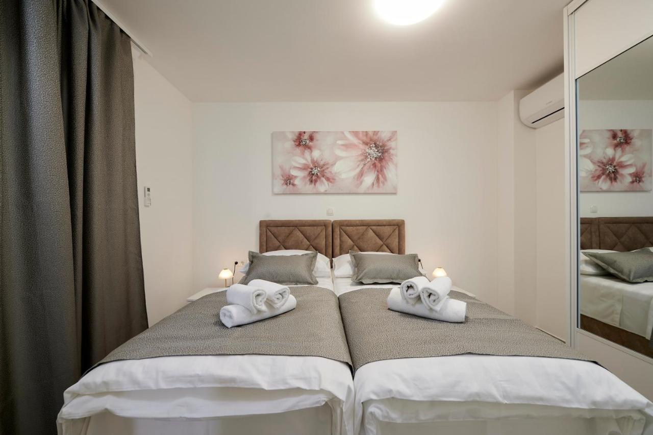 Apartment Gaby 3 Trogir Eksteriør bilde